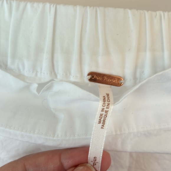 Free People | Show Me some Shoulder White  Classic Cotton Top Sz S - Picture 5 of 6